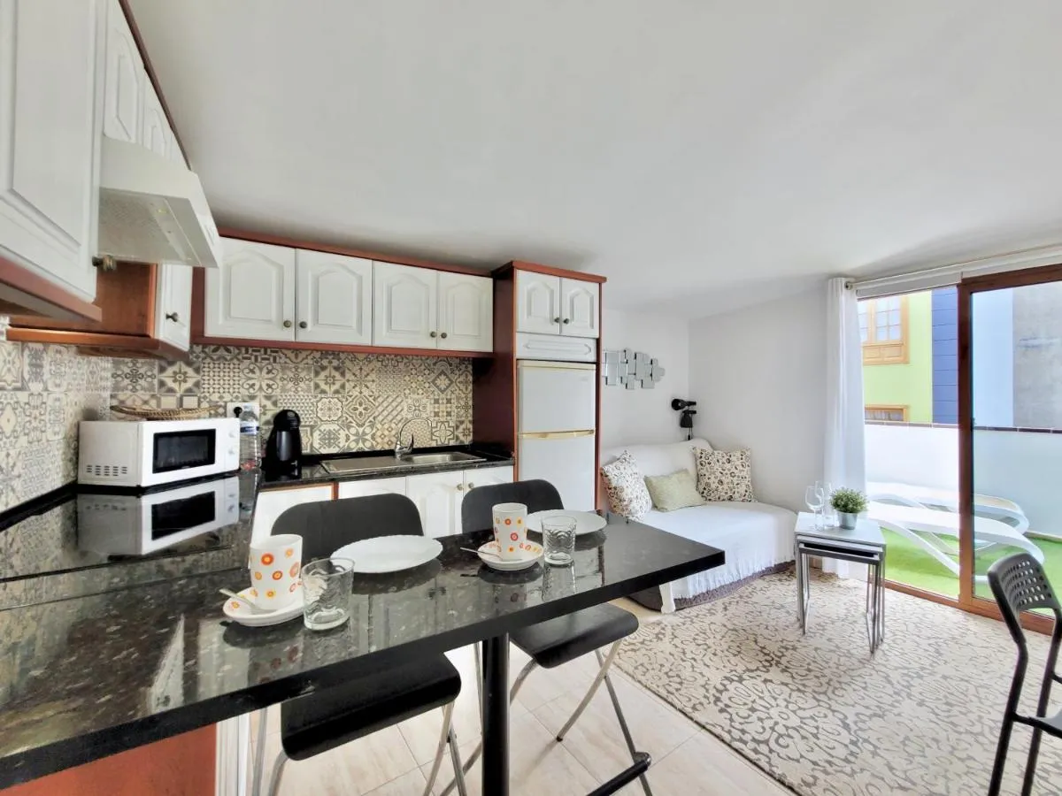 Image 5 of Miranda Penthouse AD with FREE PARKING