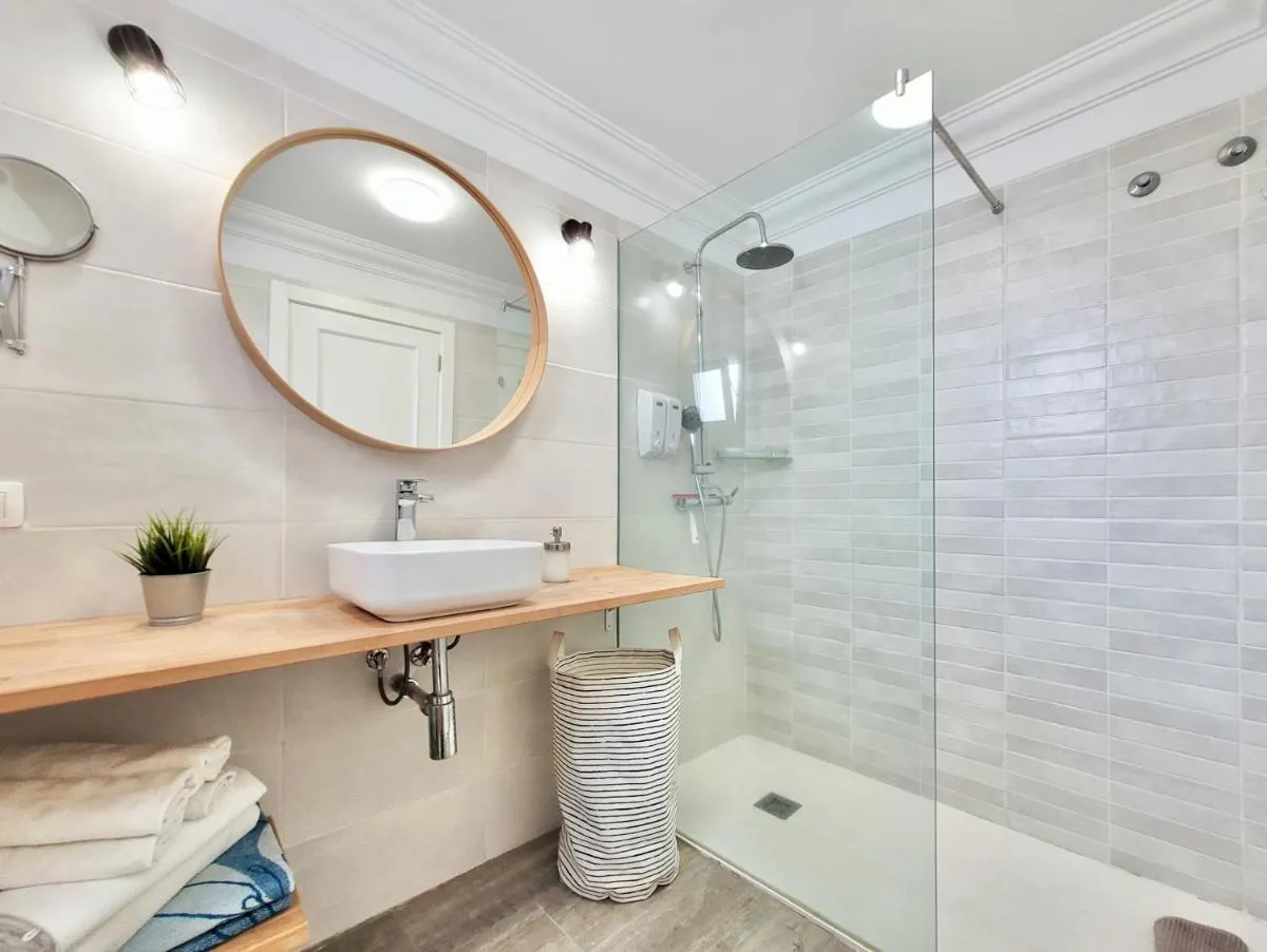 Image 5 of Miranda Penthouse AI with FREE PARKING