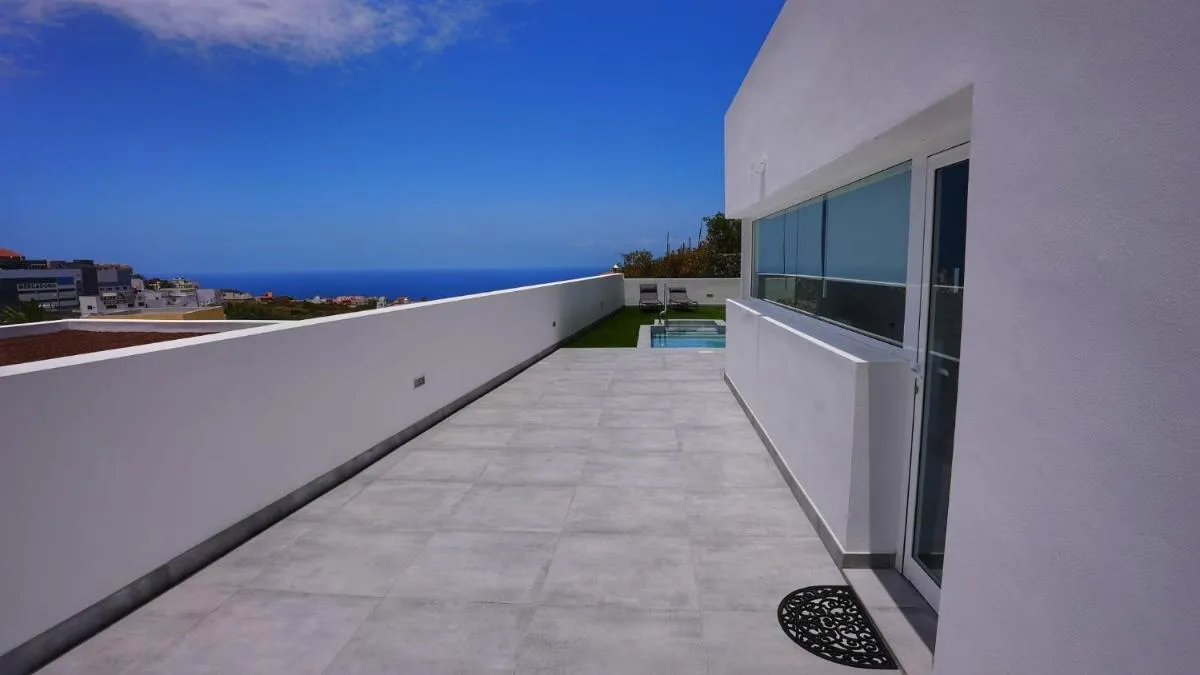 Image 6 of Mireya home