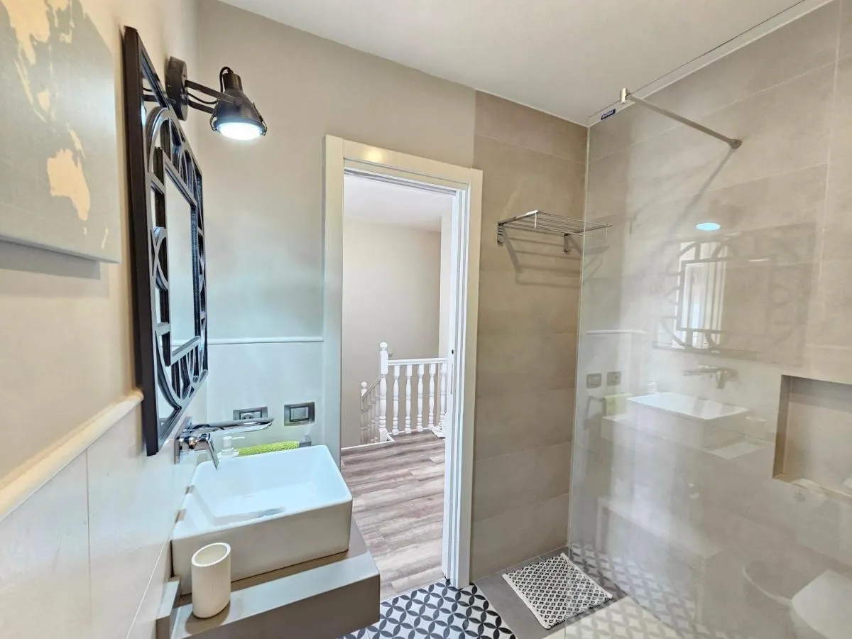 Image 2 of NEW LUXURY RELAXING HOLIDAYS GOLF & SUN, Costa Adeje