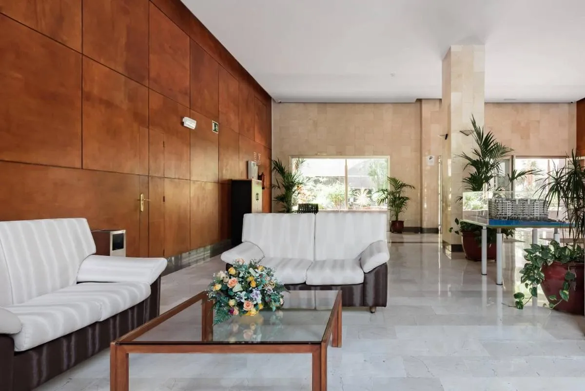 Image 5 of NEW VIP piscina y gimnasio