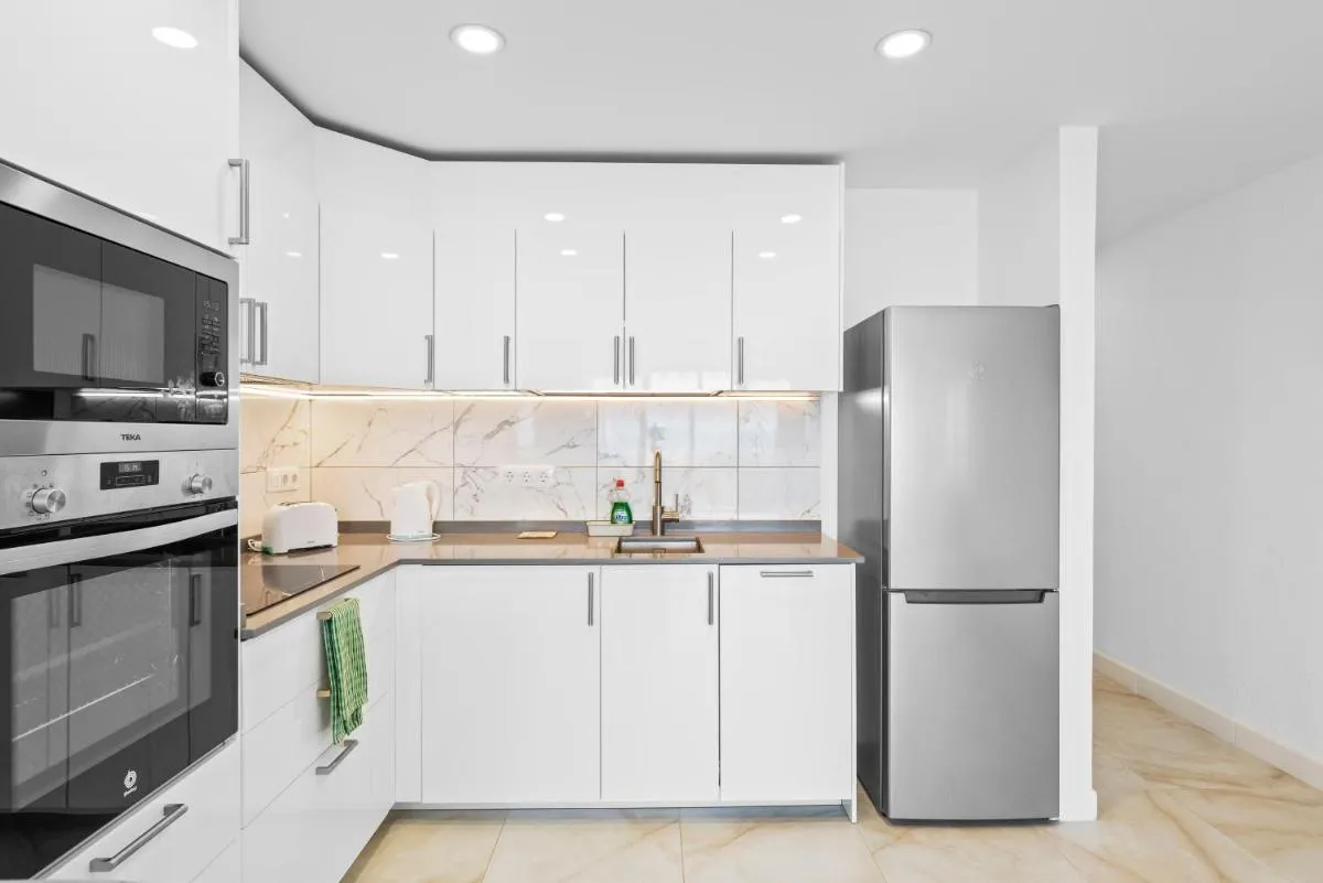 Image 3 of Neptuno Ocean View, Beach line with Pool