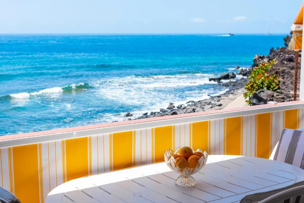 Image of Neptuno Ocean View, Beach line with Pool