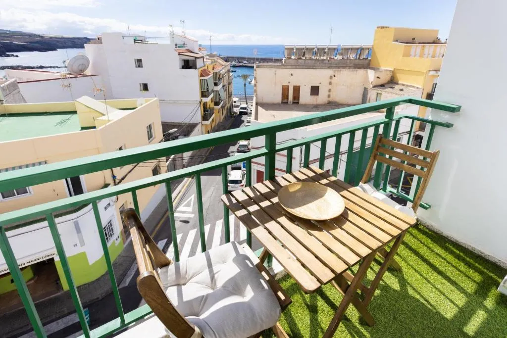 Image of Nice 2 bd apartment by the sea in Playa San Juan