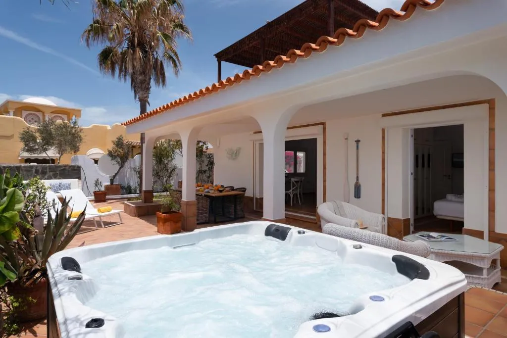 Image of OBSIDIAN Villa Estrella del Mar