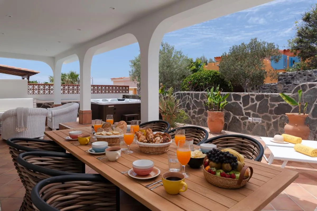 Image 4 of OBSIDIAN Villa Estrella del Mar