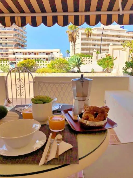 Image 3 of Oasis de tranquilidad y estilo en Los Cristianos de Membrillo Suites