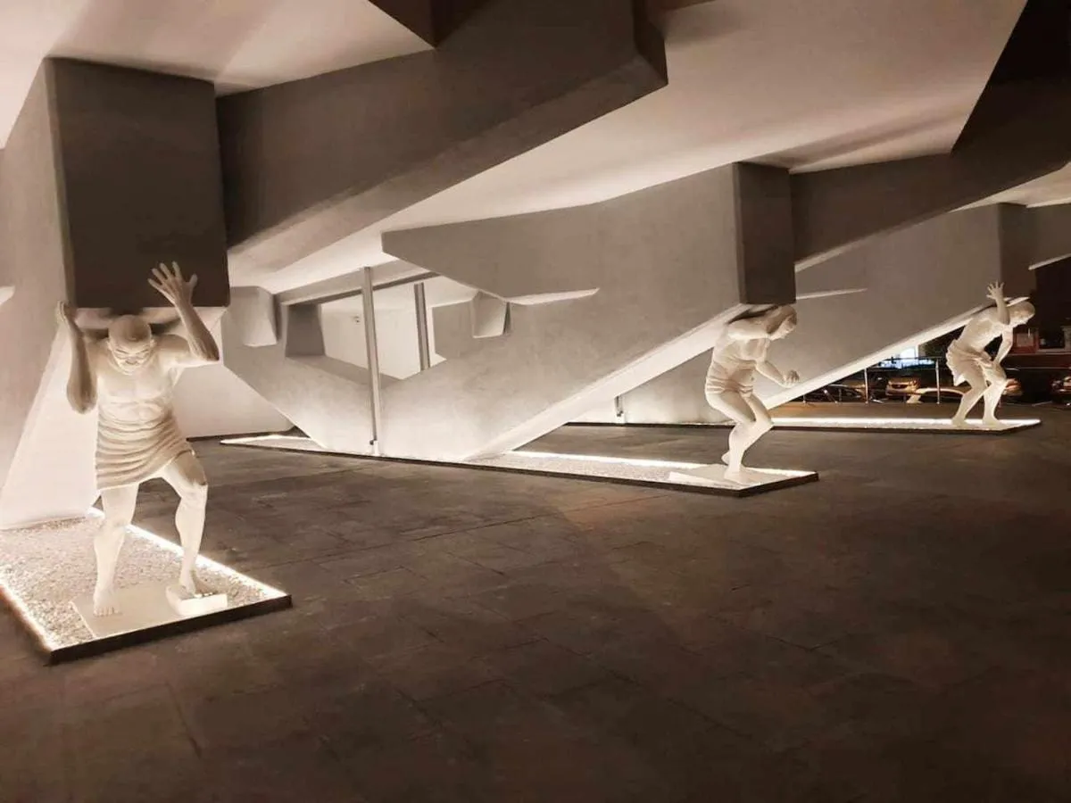 Image 5 of Ocean Garden Suite 52 con vistas al mar