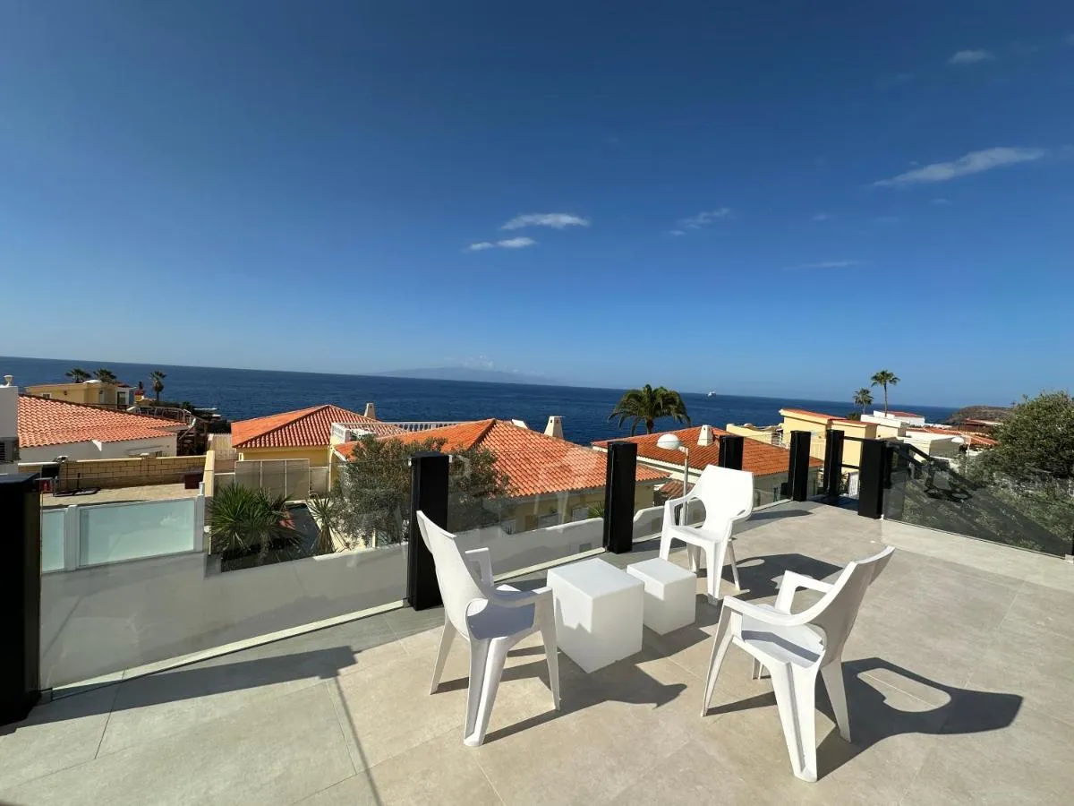 Image 6 of Ocean Vibes with sea view and private heated pool