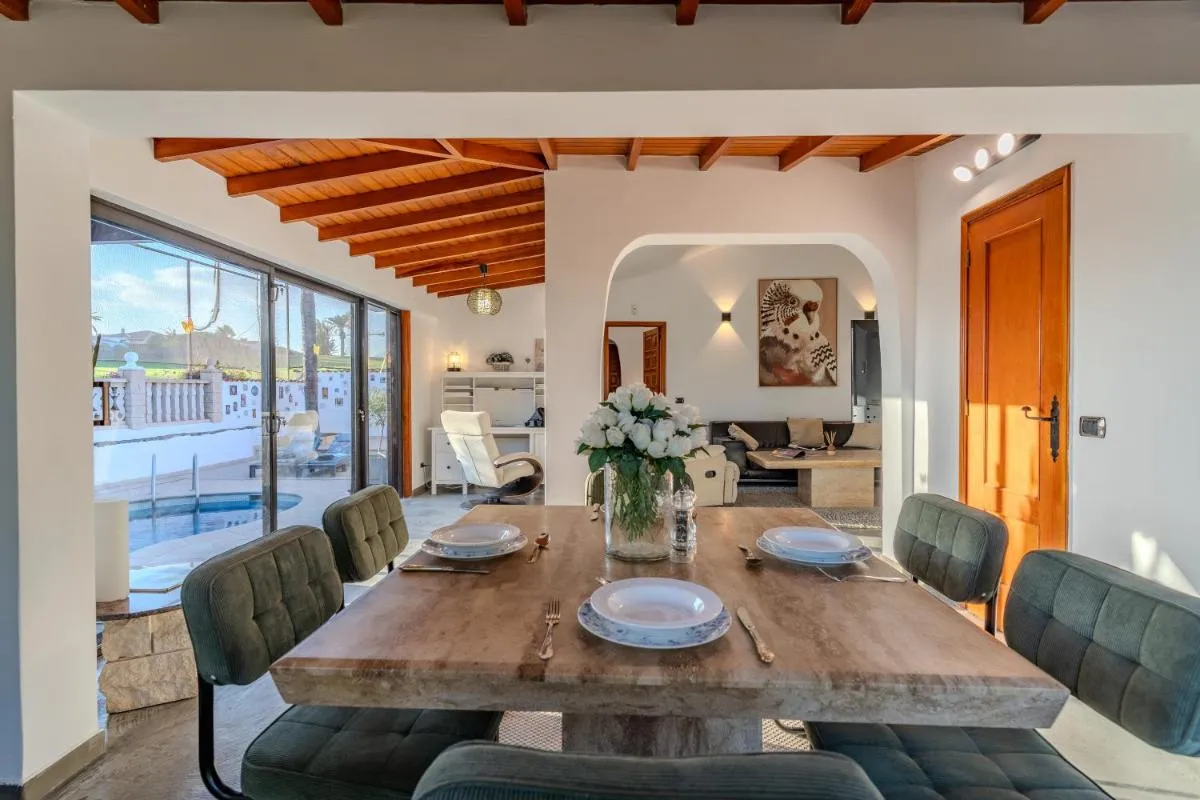 Image 4 of Oceanfront villa – Amarilla Breeze