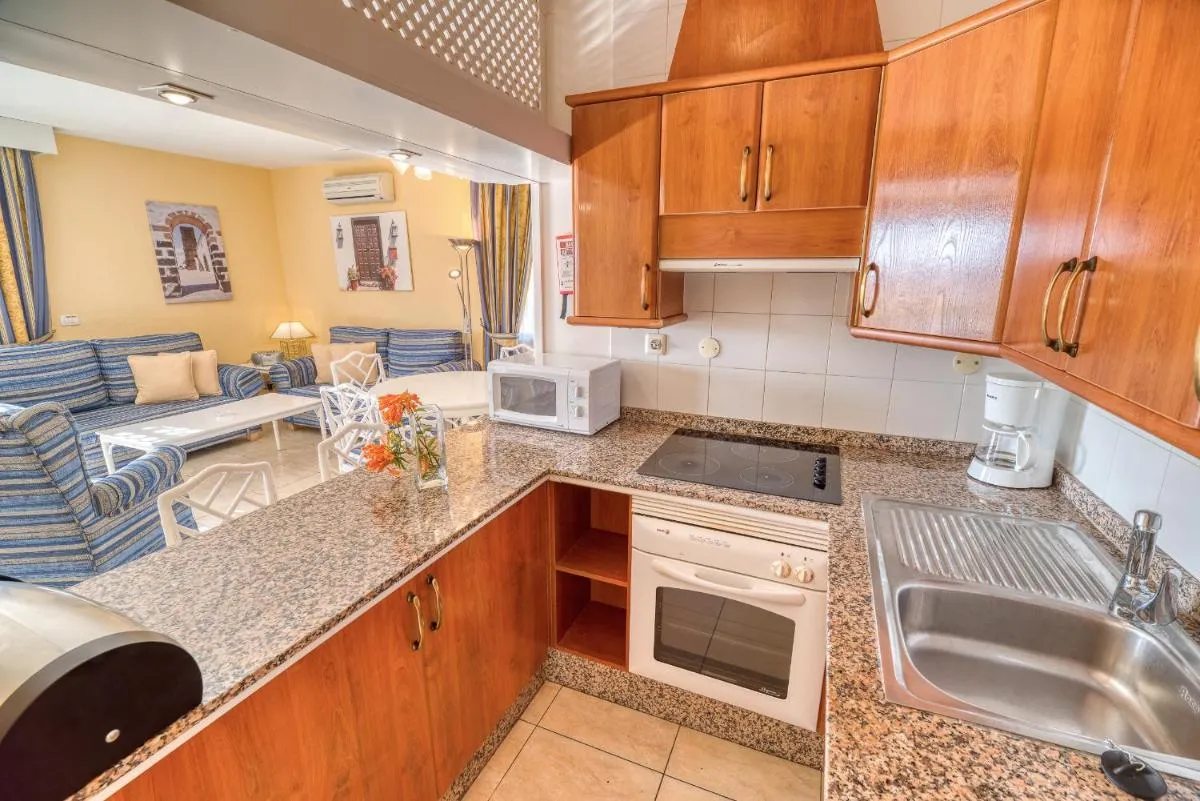 Image 2 of Ona Sueño Azul