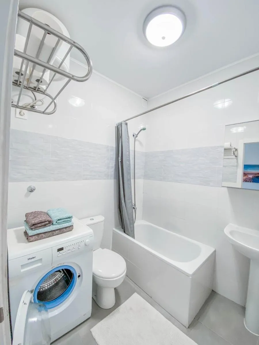 Image 3 of Orlando Costa Adeje