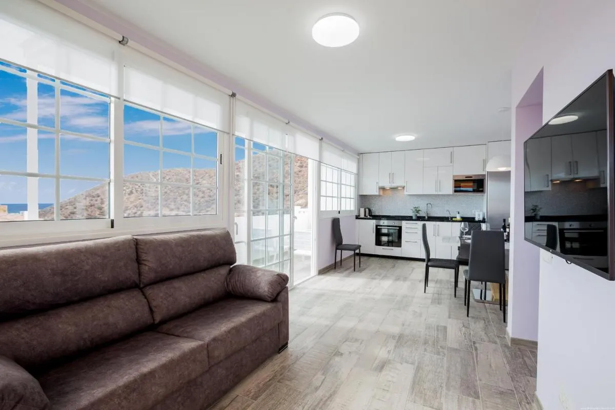 Image 4 of Palm Mar de LUX A26