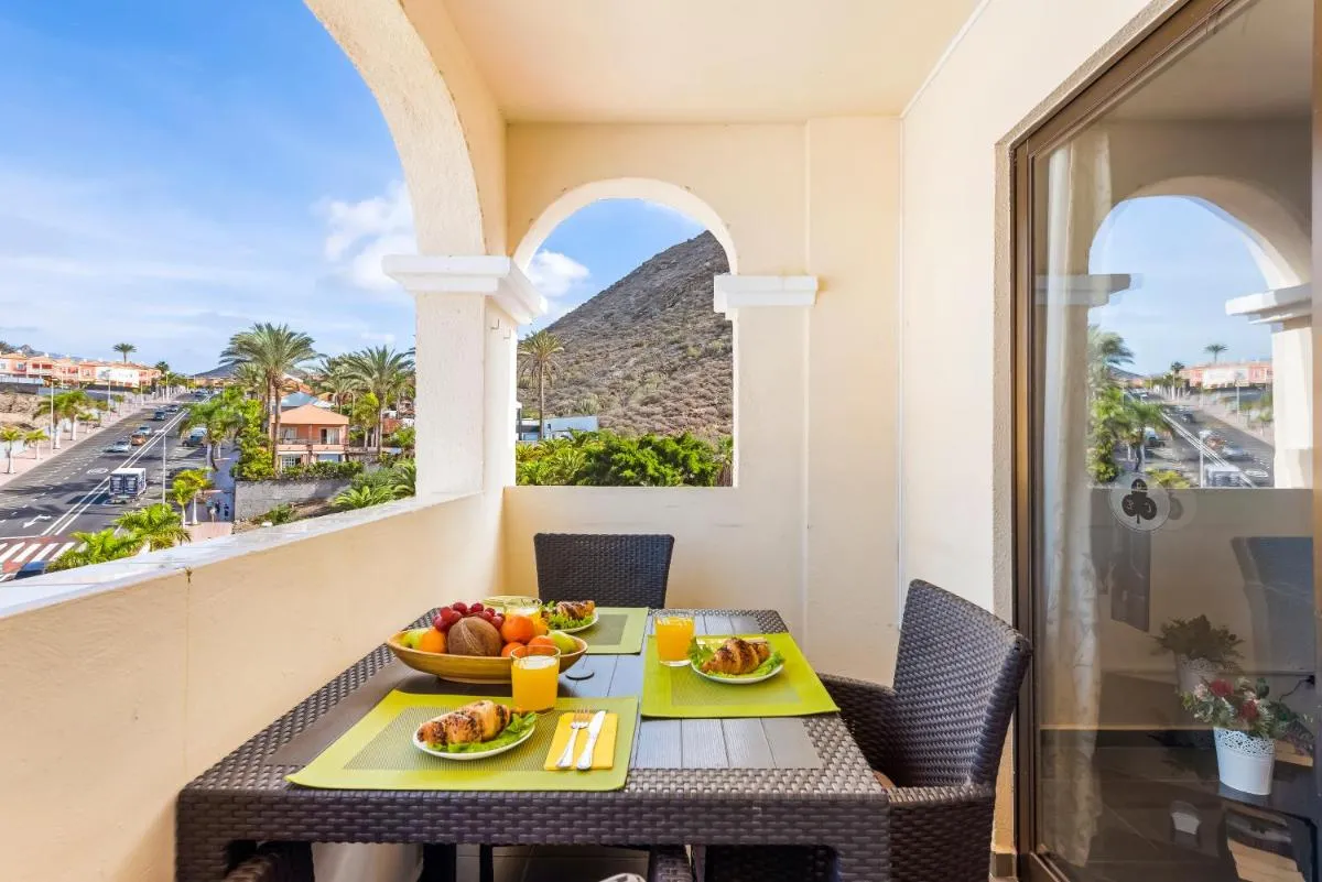 Image 4 of Panoramic 2 Bed Penthouse