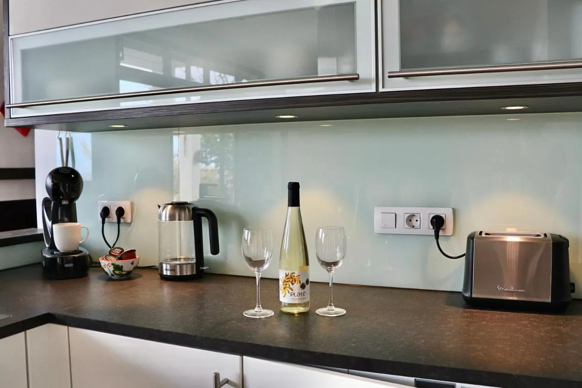 Image 4 of Panoramic Seaview Escape