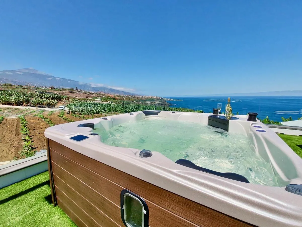 Image 1 of Papaya Paradise