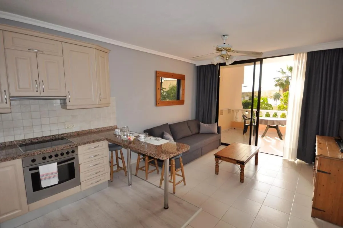 Image 4 of Paradise Court Las Americas WiFi piscina 27