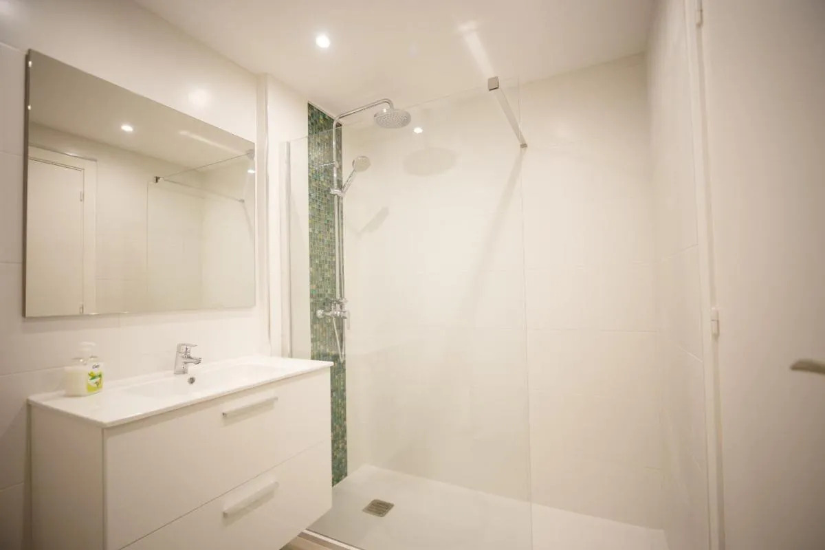 Image 4 of Paraiso II SS FREE WIFI