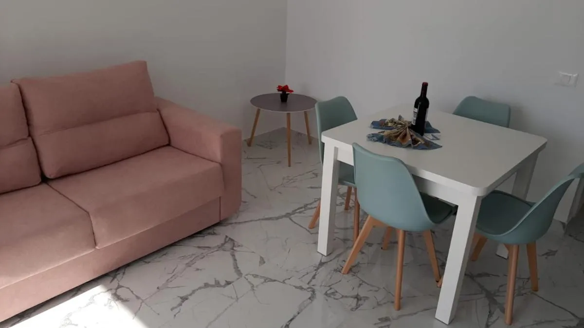 Image 4 of Paraiso green park, lovely studio