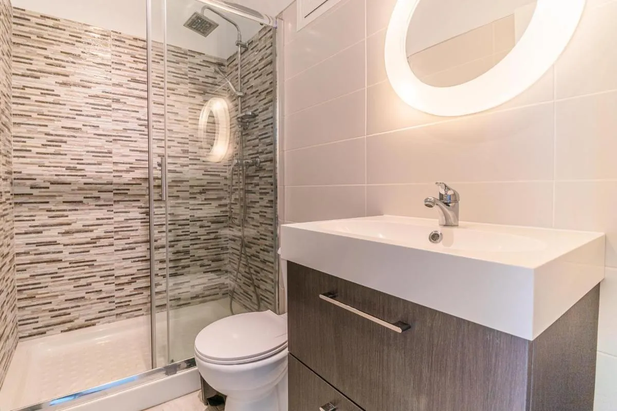 Image 2 of Pearl of the South