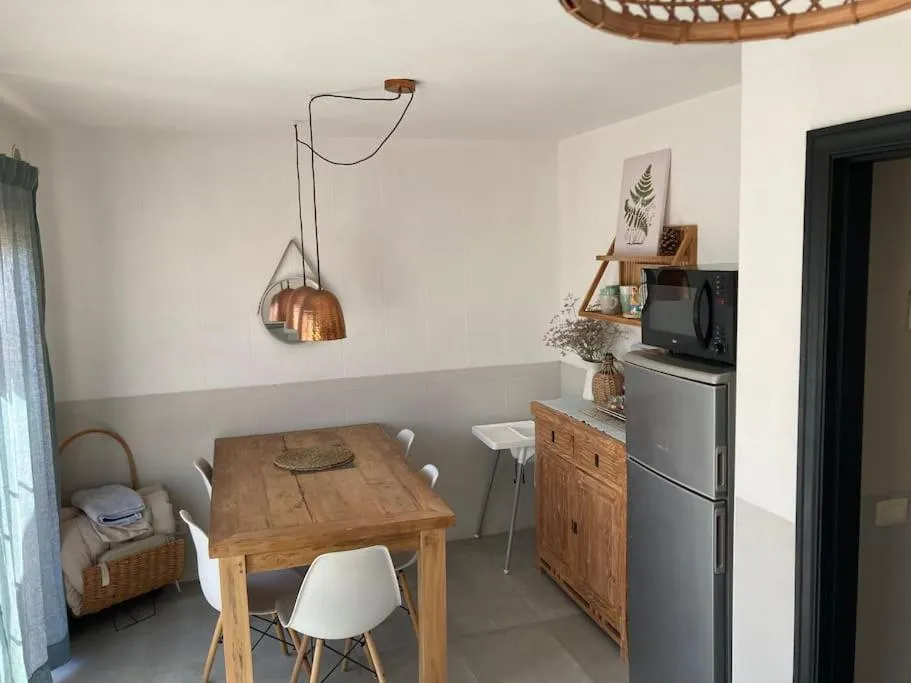 Image 2 of Pool House Mencey