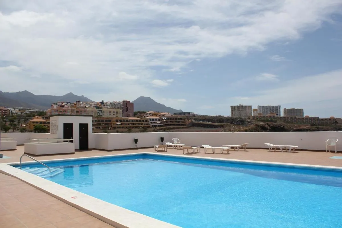 Image 1 of Preciosas vistas, playa 200m, WIFI