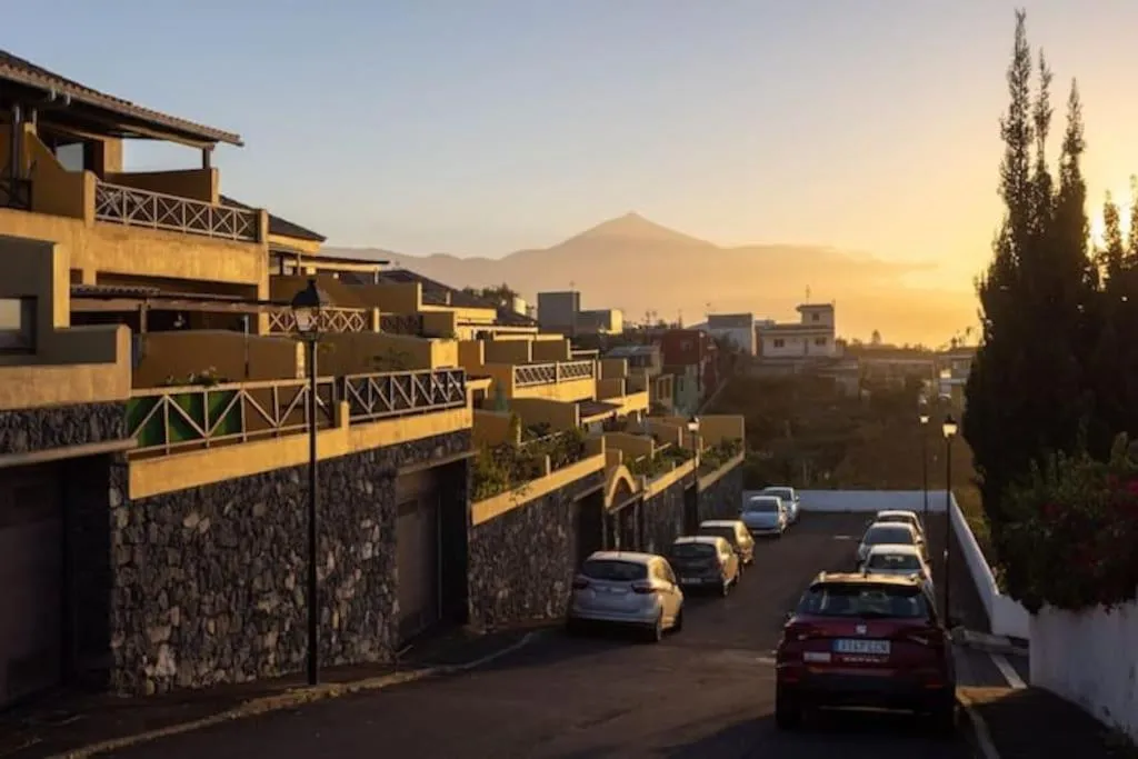 Image of Precioso Apto. con vistas al mar y puesta de sol