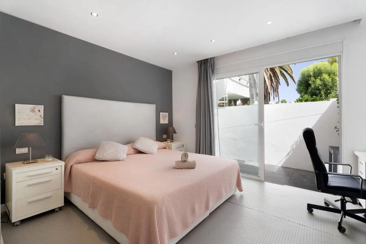 Image 1 of Precioso Loft cama king size