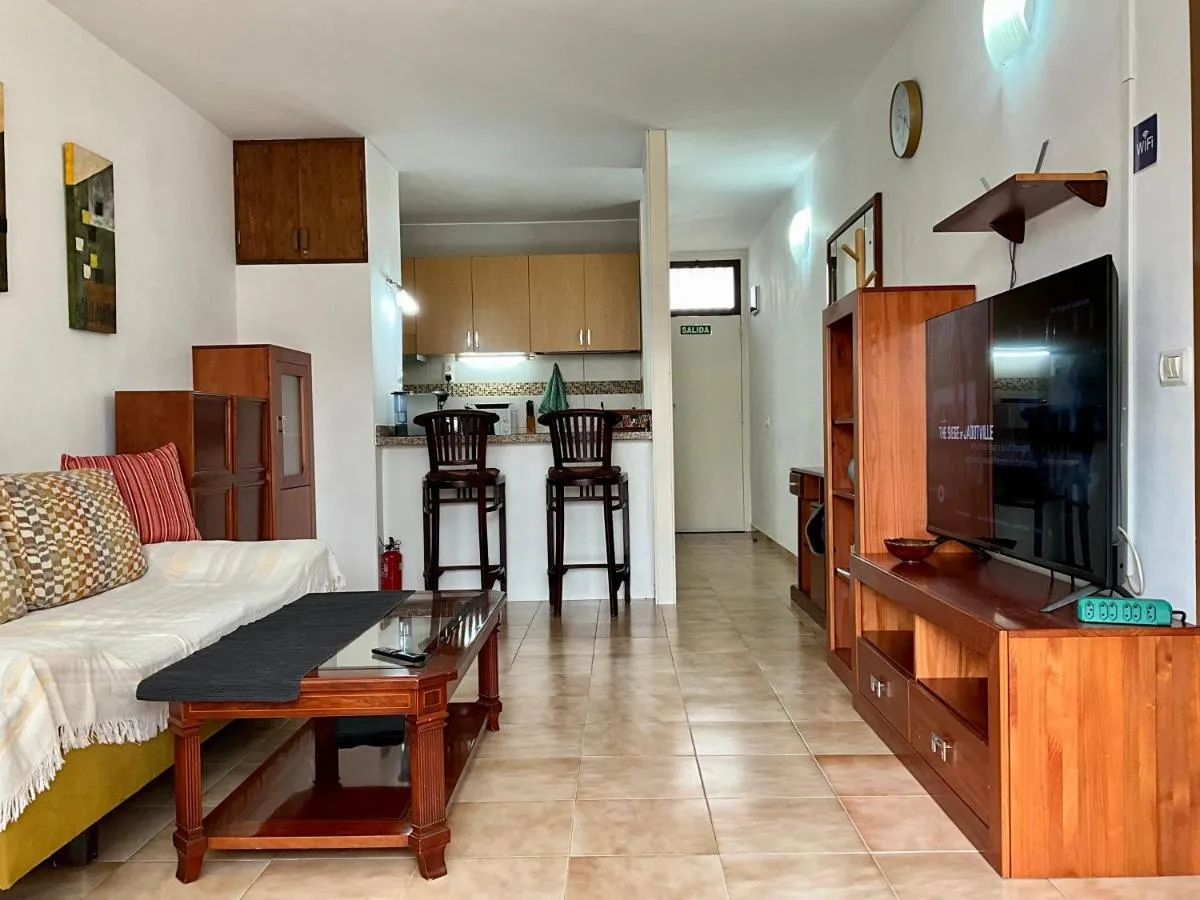 Image 5 of Primavera