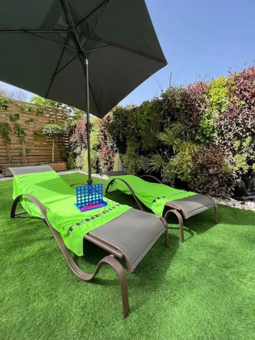 Image 6 of Relaxing Garden Los Cristianos con Jacuzzi y Barbacoa