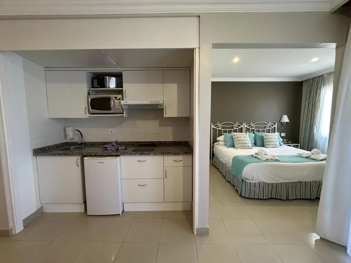 Image 4 of Residencial RF La Quinta Park