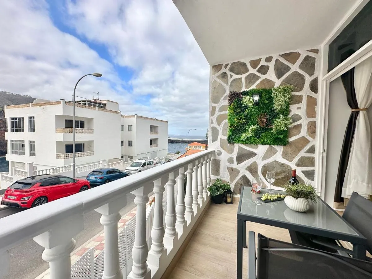 Image 1 of Retiro del Acantilado