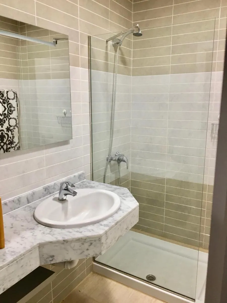 Image 3 of Royal Marina Golf-B