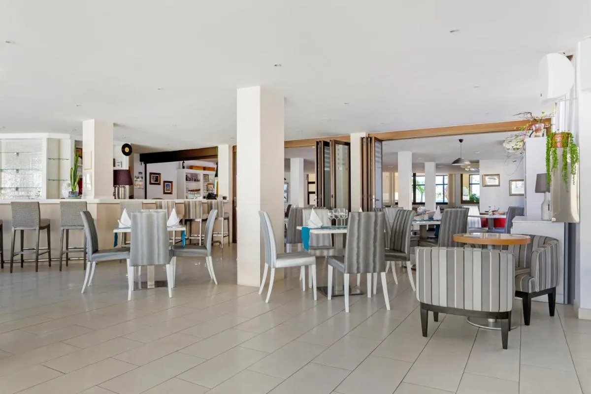 Image 4 of Royal Sunset Beach Club