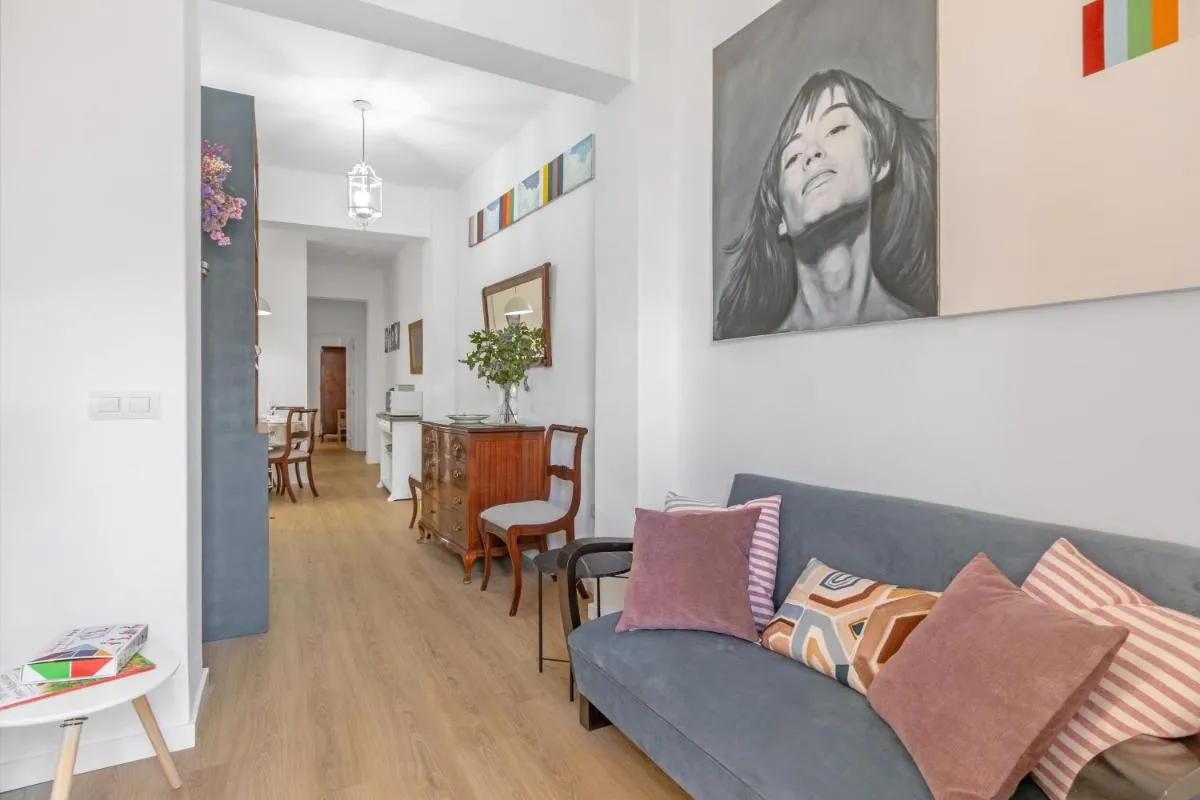 Image 3 of Santa Cruz Art Home