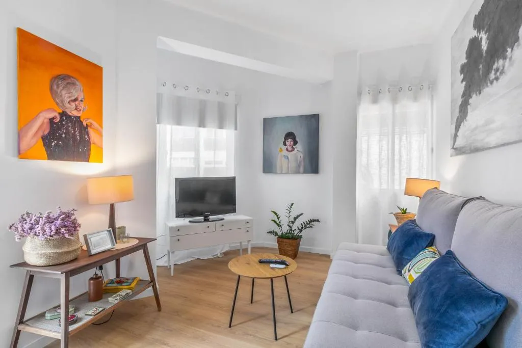 Image of Santa Cruz Art Home