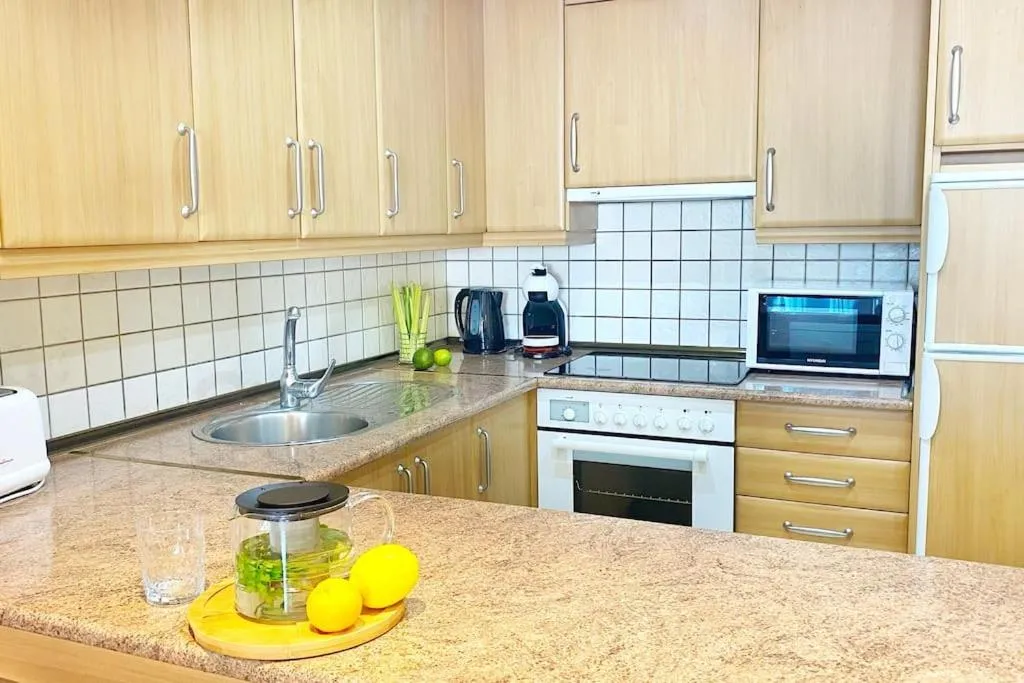 Image 2 of Sea Harbor – Balcon de los Gigantes