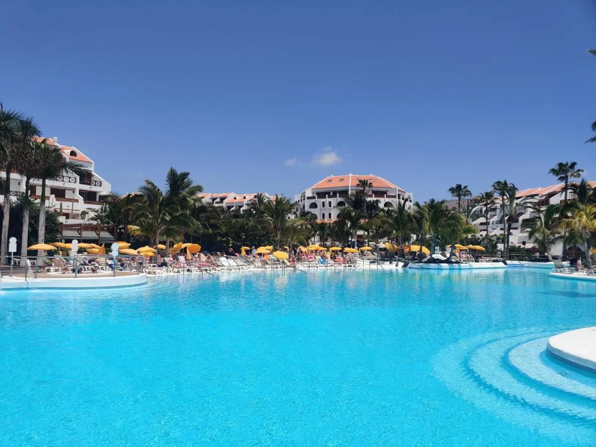 Image 3 of Seafront New Modern