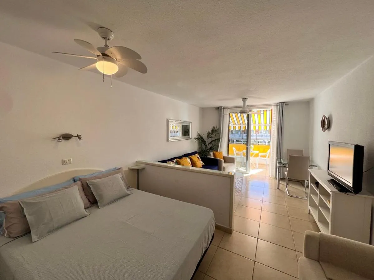 Image 5 of Seafront New Modern