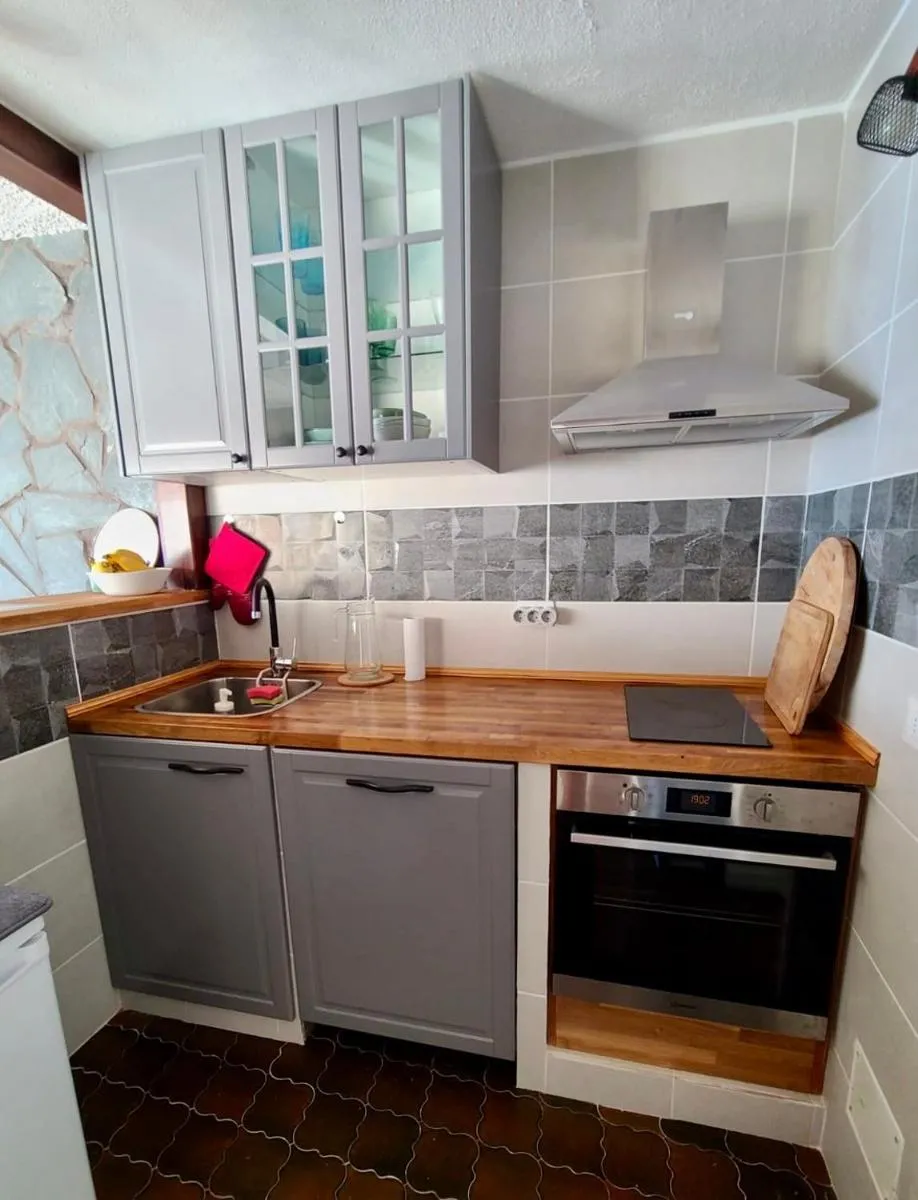 Image 3 of Sea lover’s nest