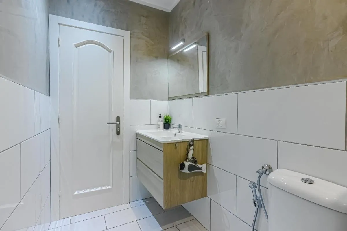 Image 2 of Sea view Los Cristianos Pool Modern Apartment