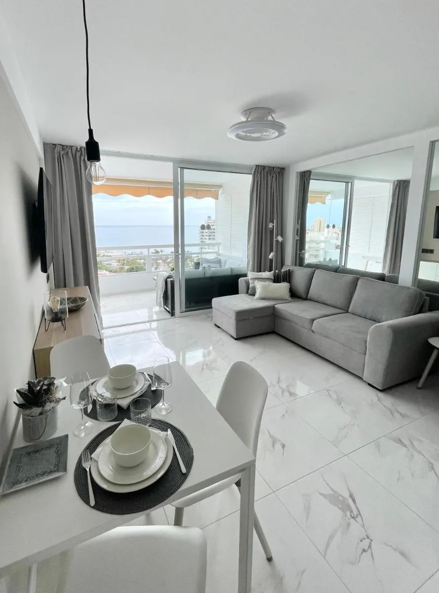 Image 6 of Sea view terrace in Las Americas