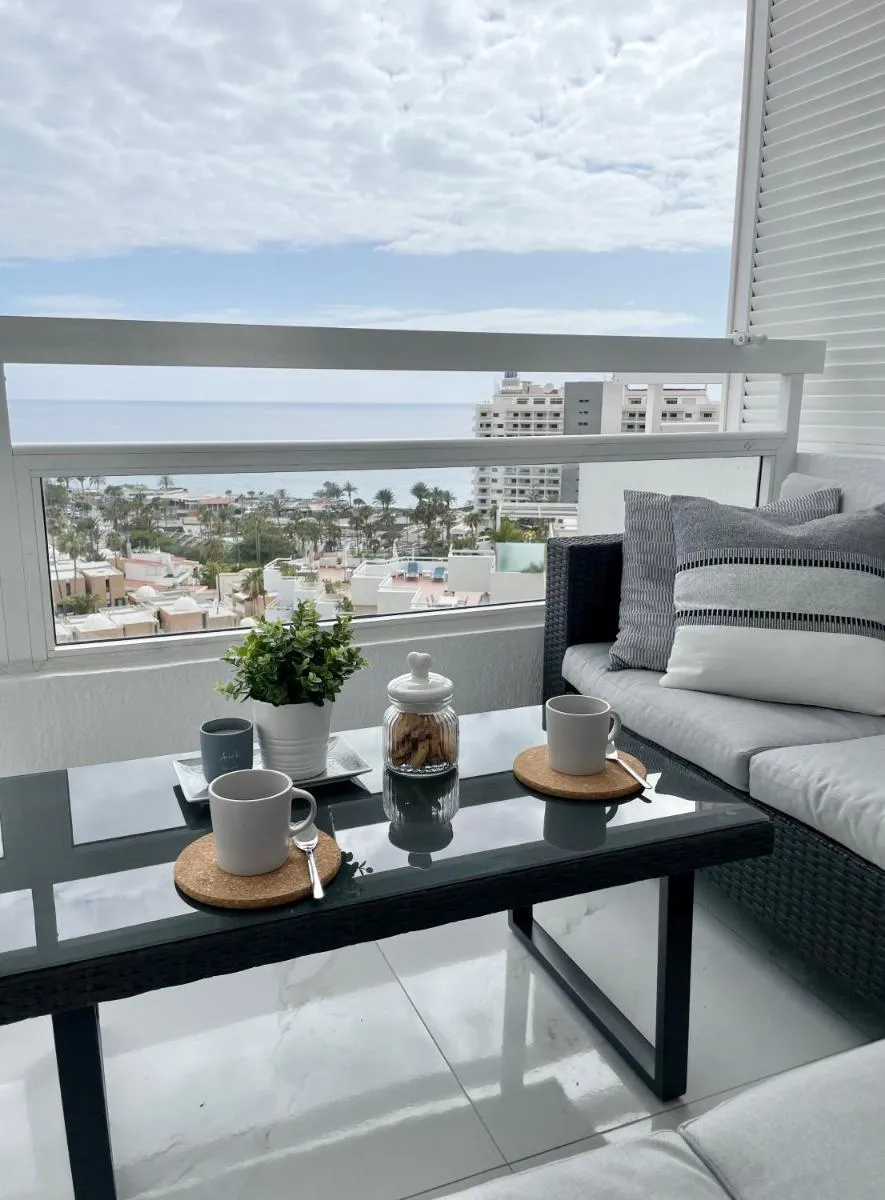 Image 3 of Sea view terrace in Las Americas