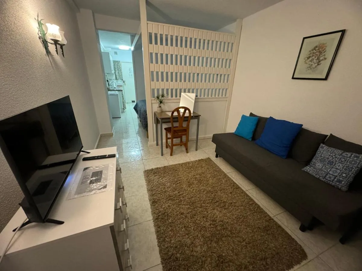 Image 2 of Seguro de Sol 205