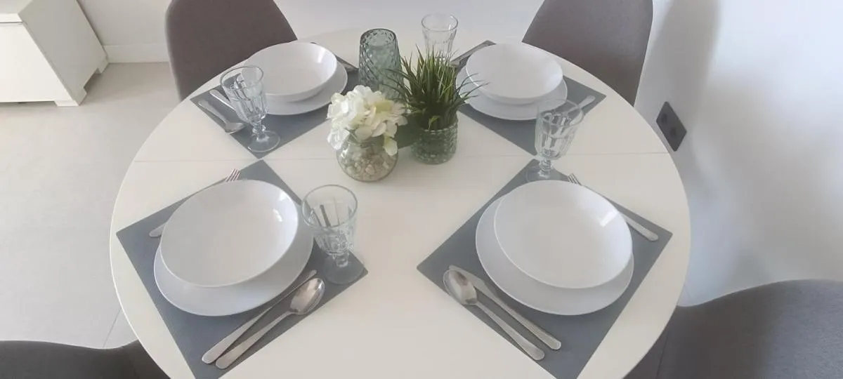 Image 4 of Serendipia