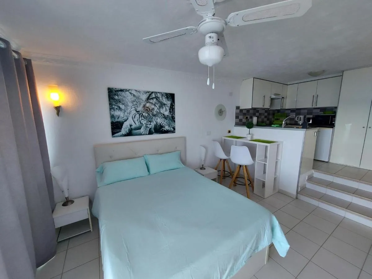 Image 3 of Slow boat experience