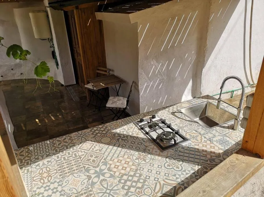 Image of Souterrain für max 2 P., Bad, Außenküche, Garten