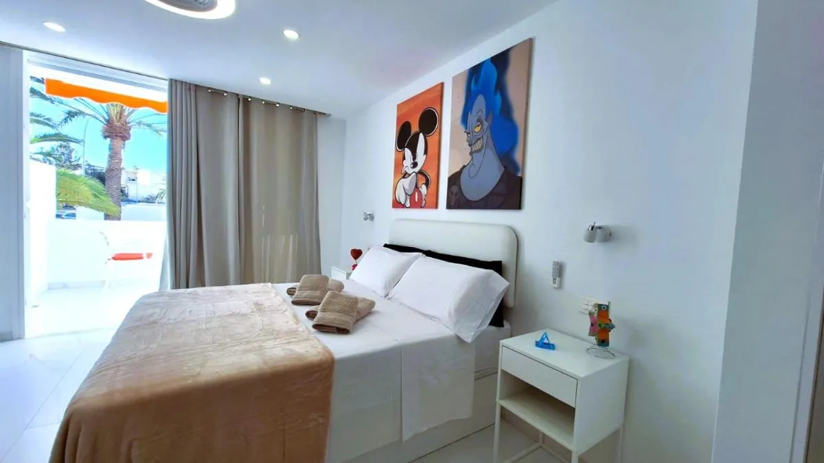 Image 4 of Spring Studio