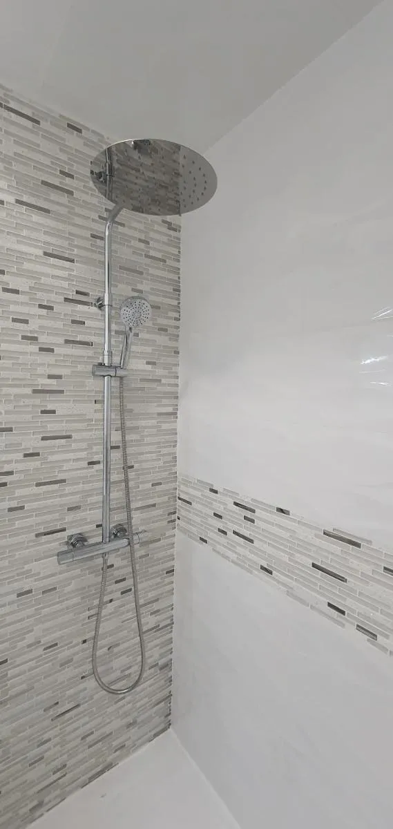 Image 4 of Stunning Sea View FREE WIFI