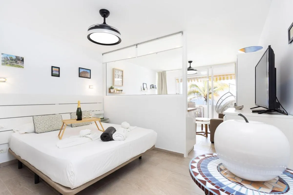 Image 1 of Sueño Azul FRONT MER